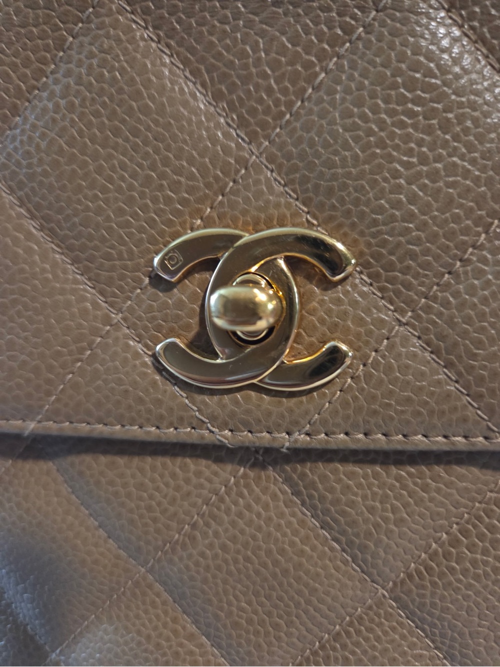 Rare Chanel sand beige caviar leather straight flap shoulder bag 24k gold - Picture 8 of 17